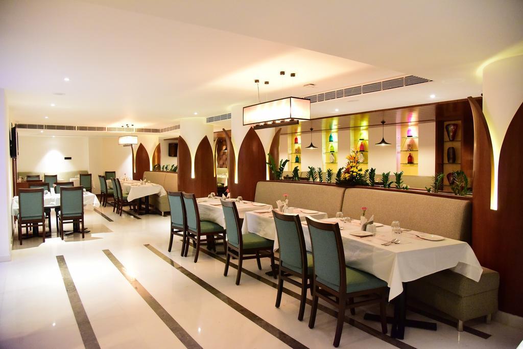 The Royal Comfort Bangalore Extérieur photo