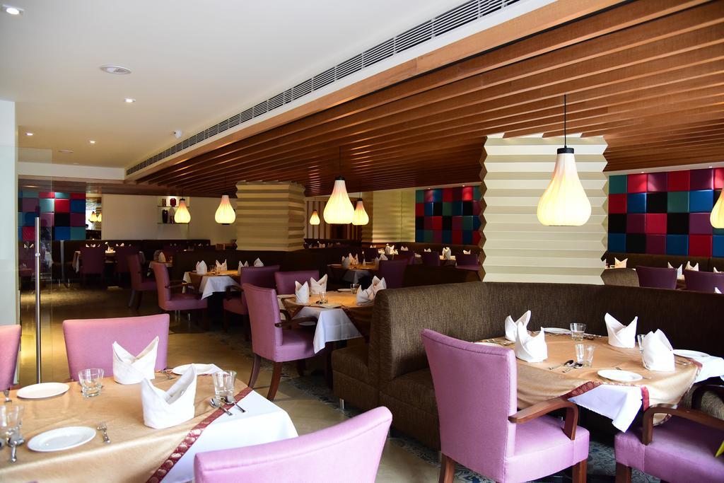 The Royal Comfort Bangalore Extérieur photo