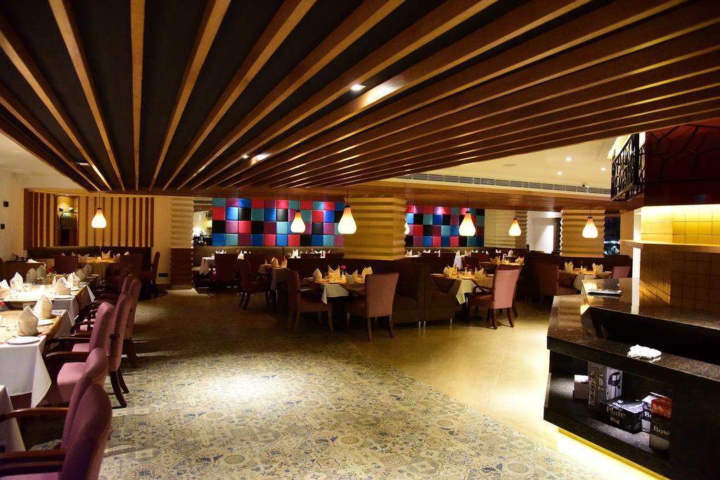 The Royal Comfort Bangalore Extérieur photo