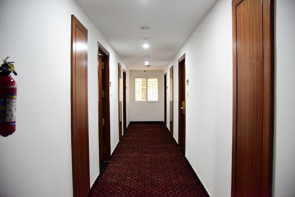 The Royal Comfort Bangalore Extérieur photo
